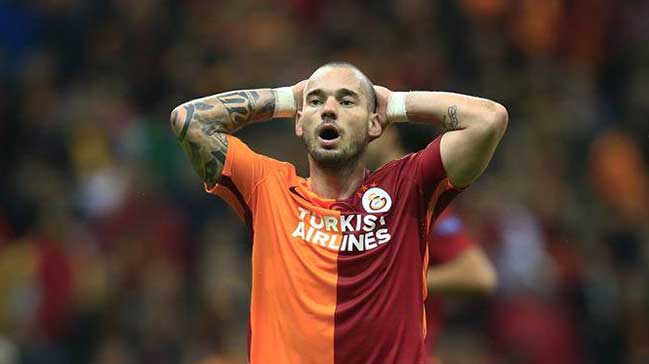 Sneijder'den G.Saray'a kötü haber!