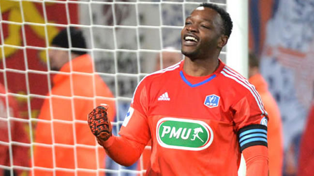 Beşiktaş'ta Mandanda şoku! Bitti derken...