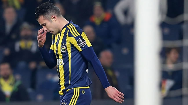 F.Bahçe'de flaş Van Persie kararı!