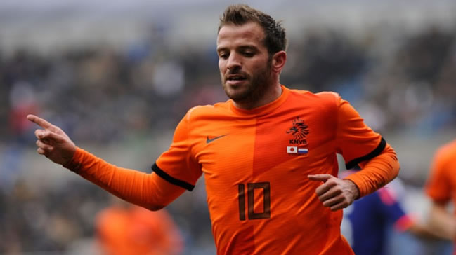Van der Vaart geliyor! Görüşmeler başladı!