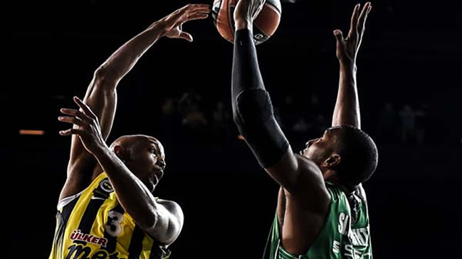 Avrupa'da çifte rekorlu Türk derbisi!