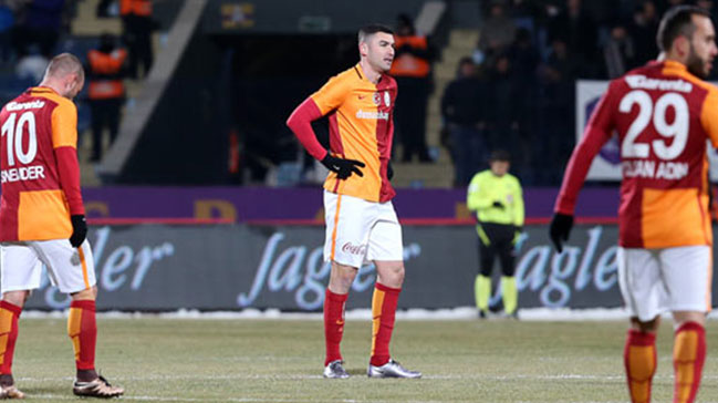 Galatasaray, Ankara'da havlu attı!