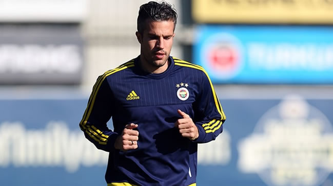 Van Persie kadroda yok!