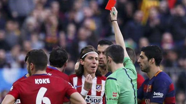 Messi'yi biçmenin cezası belli oldu