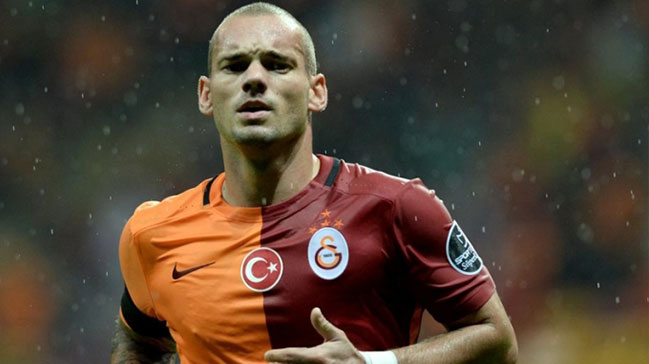 Çinliler Sneijder'i de istedi! İşte o teklif...