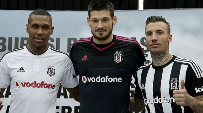 Gemileri yaktı! 'O varsa ben yokum'