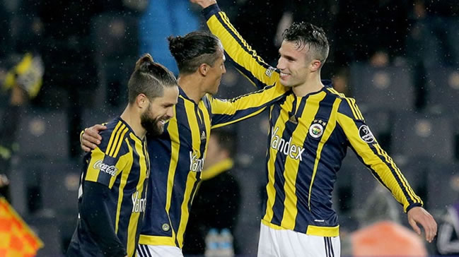 Van Persie'den Yıldırım'a Çin cevabı