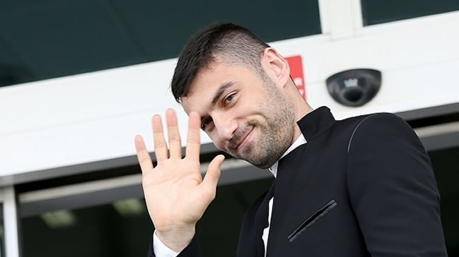 Burak Yılmaz'a 'geri dönüş' sansürü!