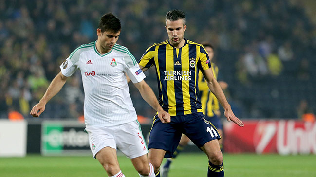 Van Persie oyundan alındı, olanlar oldu!