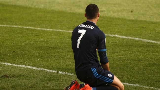 Real Madrid eridi... Zirveye uzak!