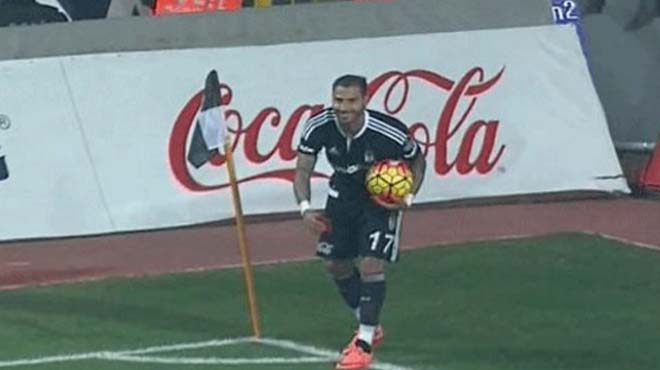 Quaresma'dan hakeme kırmızı kart!