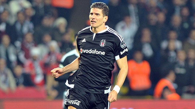 Gomez'den Alman hesabı!