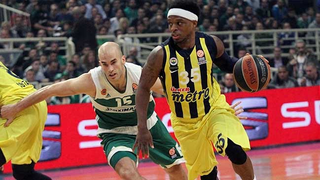 Fenerbahçe, ünvanı Atina'da bıraktı