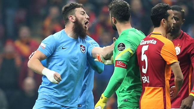 Aykut Demir'le yollar ayrılıyor!