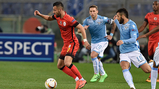 Aslan, Roma'da havlu attı!