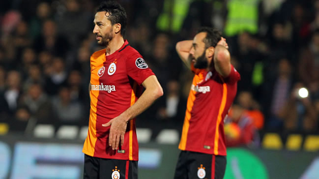 Özgüveni sıfırlanmış ademoğulları birliği!