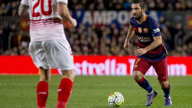 İspanyollar Arda Turan'ı beğenmedi