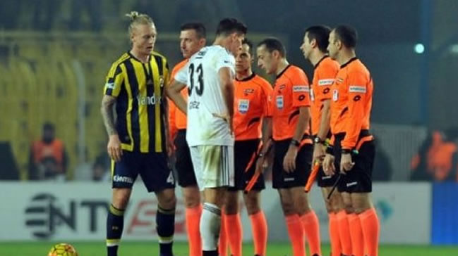 Cüneyt Çakır'a ağır sözler