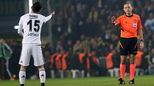 UEFA'ya göre Çakır'ın tek hatası...