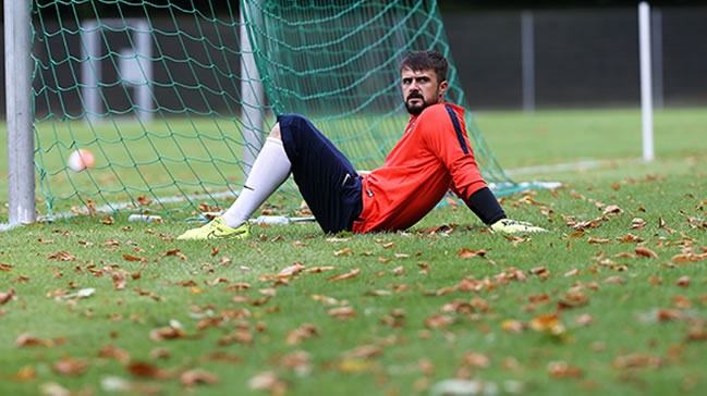 Onur Kıvrak ameliyat oldu