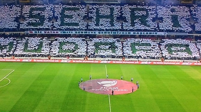 Torku Arena'da tribün şov!