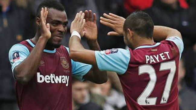 Fenerbahçe'de Emenike heyecanı! 6 maç sonra...