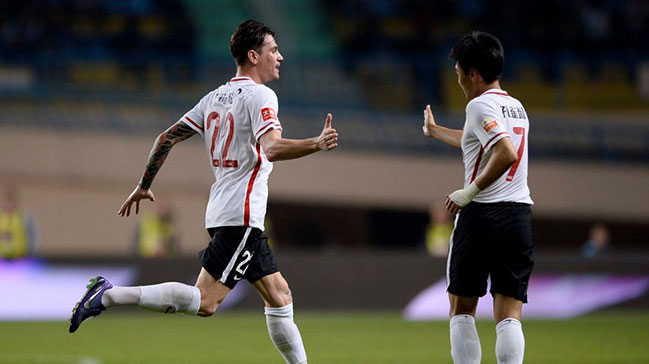 Çin basınına ilk golünü anlattı!