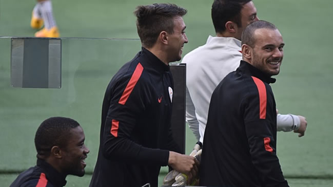 G.Saray'da Aziz Yıldırım operasyonu! Hepsi gidebilir...