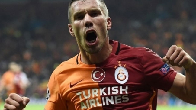 Podolski'den Fenerbahçe'ye gönderme!