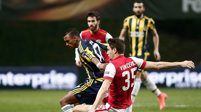 Fenerbahçe turu Portekiz'de Brag'tı!