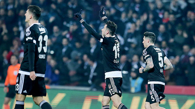 Beşiktaş'a Oğuzhan hayat verdi!