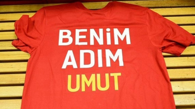 Umut Bulut için özel tişört planı iptal...
