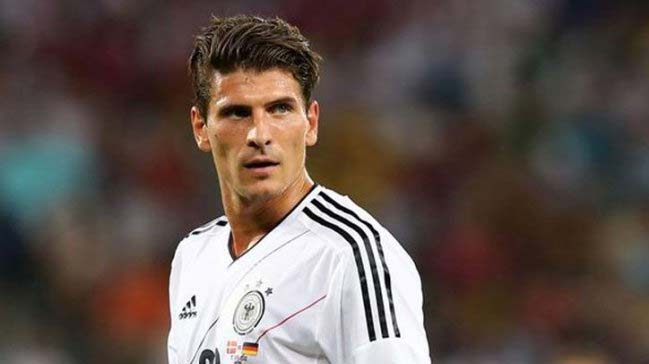 Löw'den Mario Gomez açıklaması