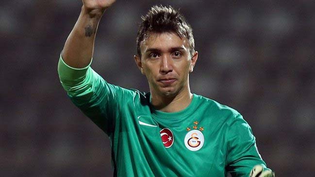 Muslera için vize çıkmıyor