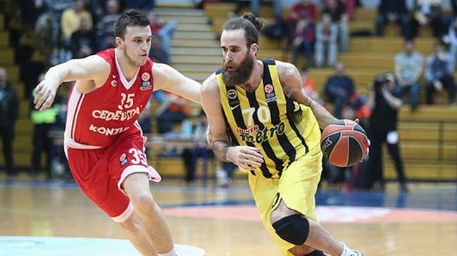 Ne yaptın Fener! 30 sayı fark!