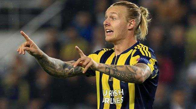 Devlerin gözü Kjaer'de