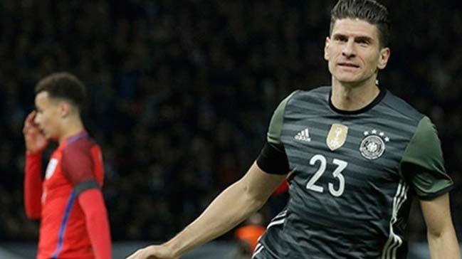 Gomez Beşiktaş'ta kalacak mı? İşte o cevap...