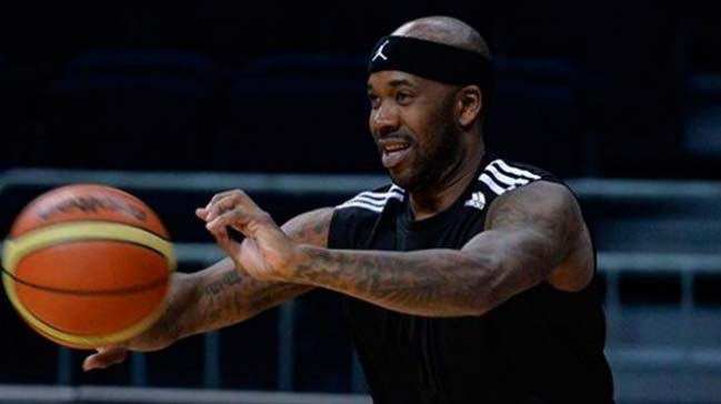 Bobby Brown, Beşiktaş'ta ilk antrenmanına çıktı