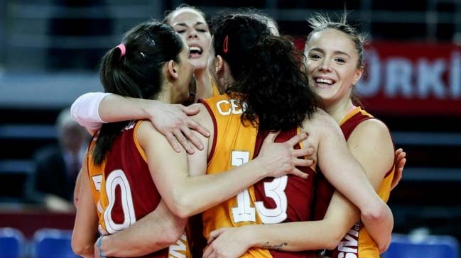 Ve Galatasaray finalin ilk maçını kazandı