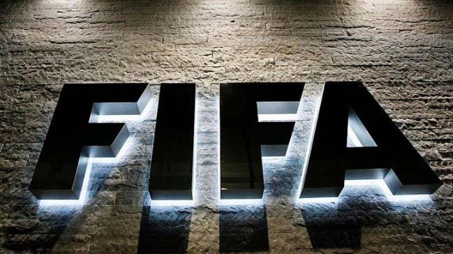 FIFA’dan 4 kulübe ceza