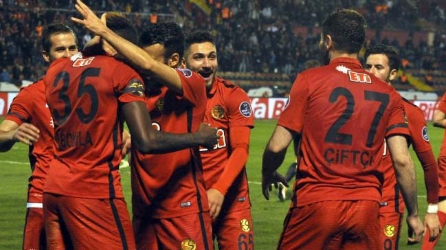 'Galatasaray'ın ne kadar büyük bir takım olduğunu...'