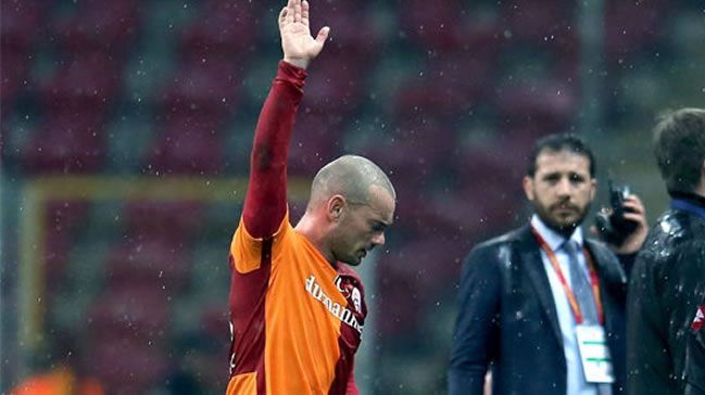 Sneijder Çin yolcusu! Açıklama...