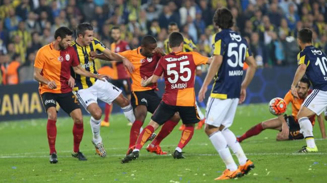 İşte derbinin oynanacağı saat!