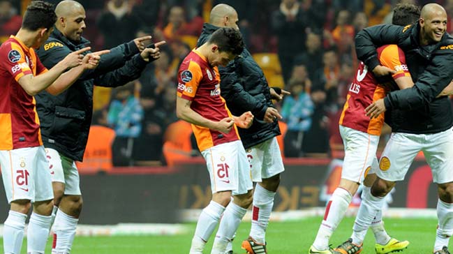 Galatasaray'dan Melo ve Telles açıklaması!