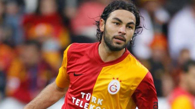 Selçuk İnan derbide oynayacak mı?