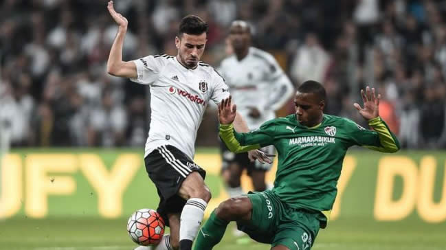 Bursasporlu Faty'den şok tweet