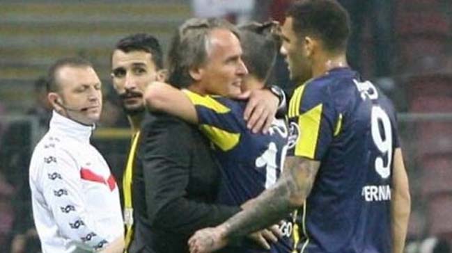 ŞOK! Mehmet Topal bakakaldı!