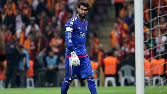 Volkan Demirel'den Beşiktaş'a olay gönderme!