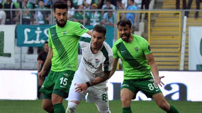 Bursaspor'da Deniz 3, Emre 4 hafta yok!
