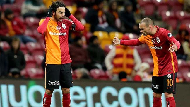 Galatasaray'da Selçuk belirsizliği!